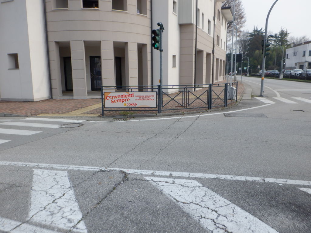 Impianto TRANSENNA a Pasiano di Pordenone, in zona Unicredit Banca