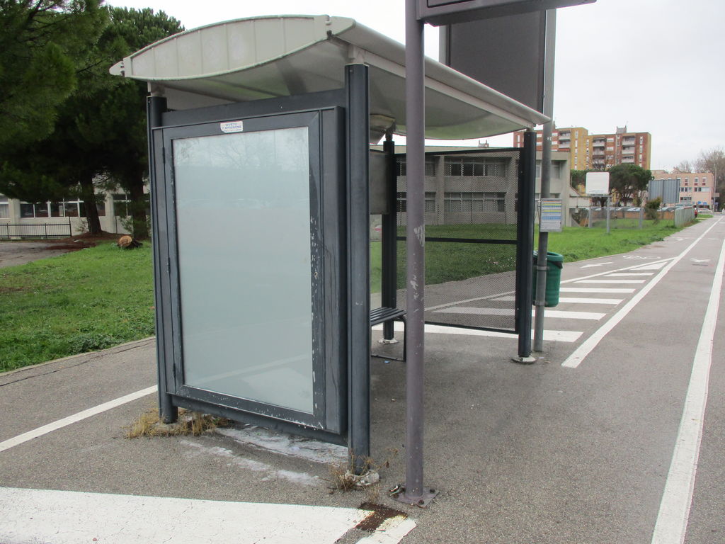 Impianto PENSILINA a Pesaro, in zona Barbiere Patrizio