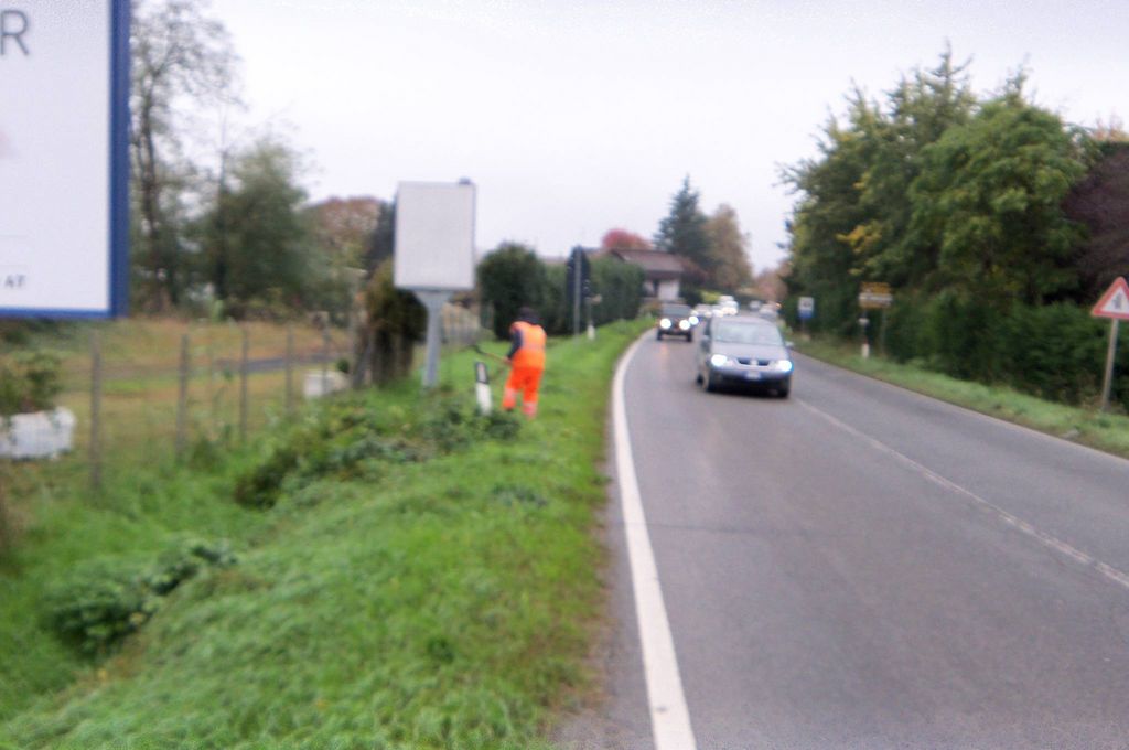 Impianto CARTELLONISTICA a Acqui Terme, in zona Mobilificio Accusani