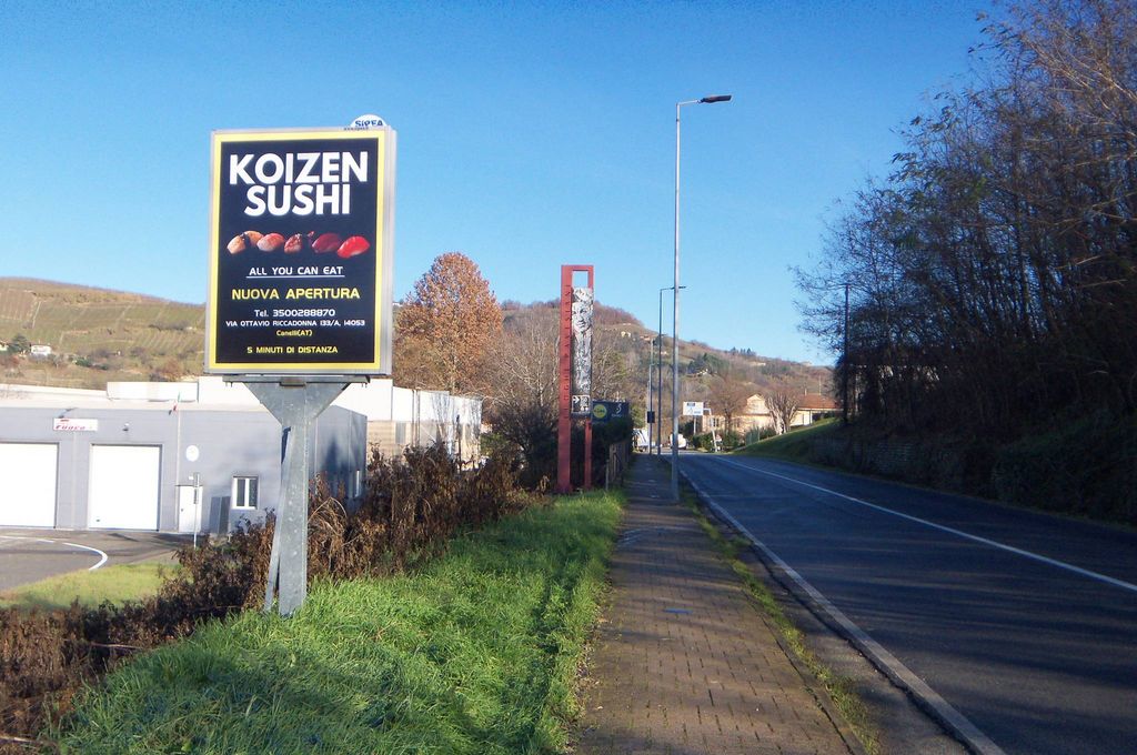 Impianto CARTELLONISTICA a Santo Stefano Belbo, in zona Il Piccolo Golfo