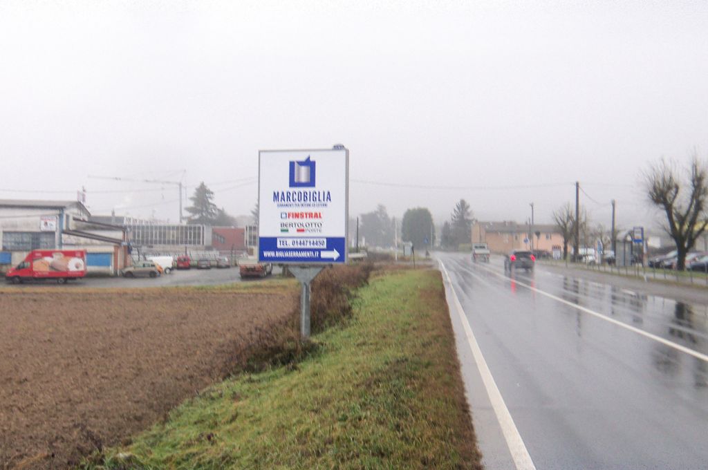 Impianto CARTELLONISTICA a Cassine