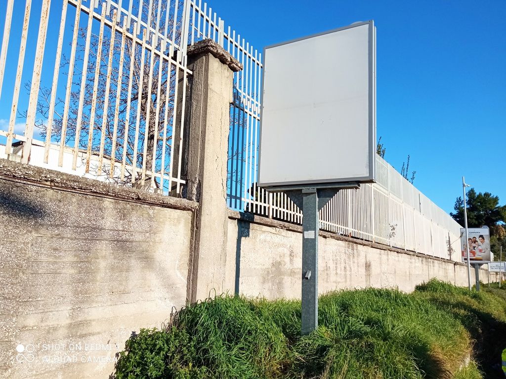 Impianto CARTELLONISTICA a Caserta, in zona EuroSpin