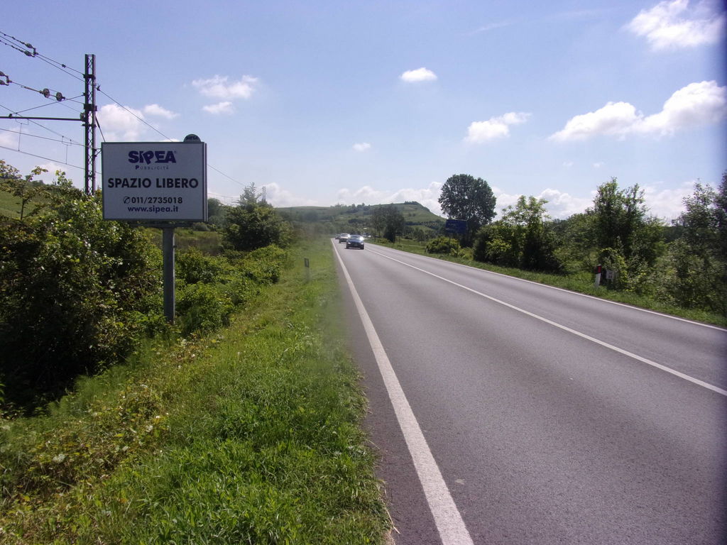 Impianto CARTELLONISTICA a Castelnuovo Calcea