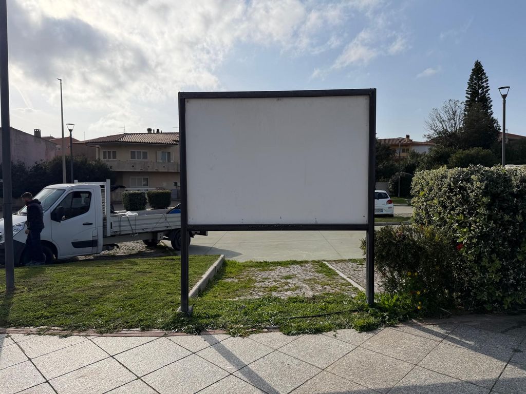 Impianto CARTELLONISTICA a Santa Teresa Gallura, in zona La Lampara