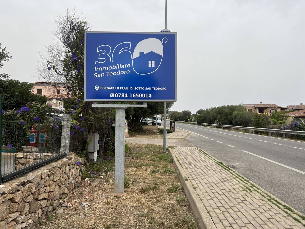 Impianto CARTELLONISTICA a San Teodoro, in zona ParkinGO Cagliari