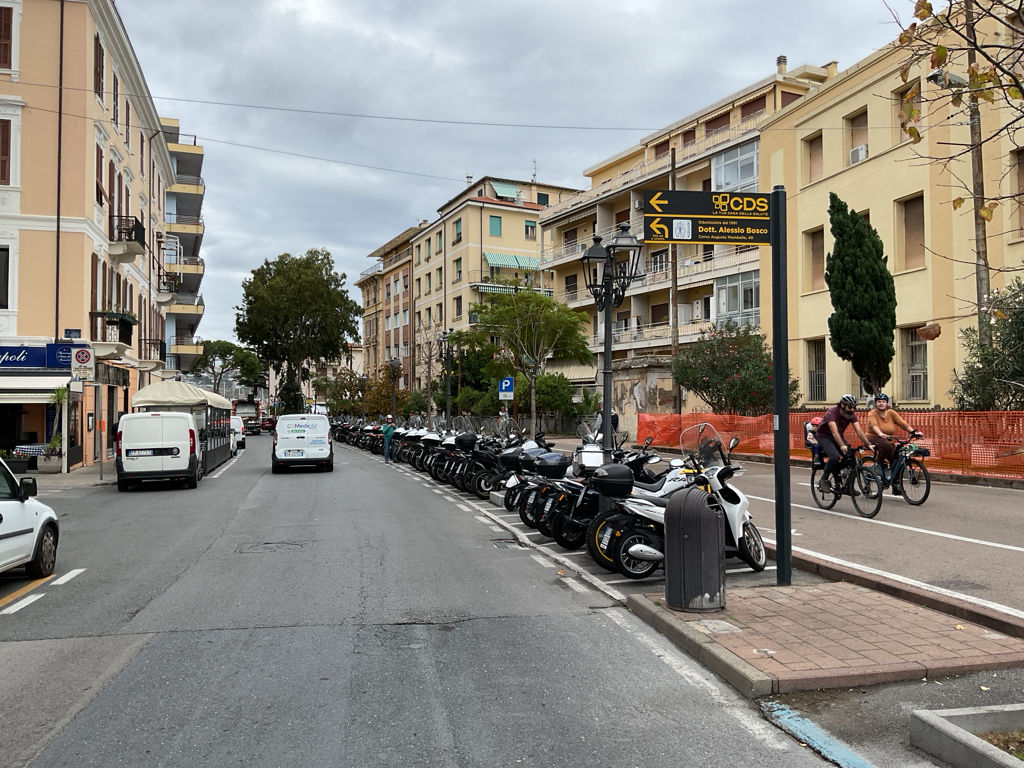 Impianto FRECCE / PREINSEGNE a Sanremo, in zona Cattedrale di San Siro