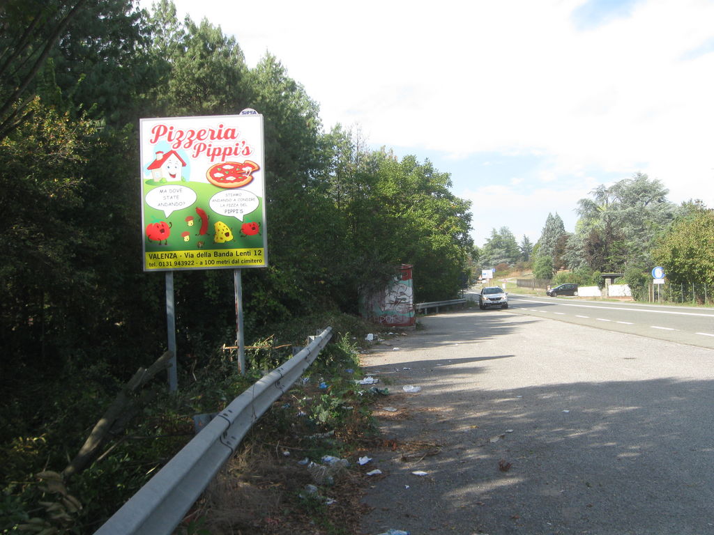 Impianto CARTELLONISTICA a Valenza, in zona Napoli circ Ovest