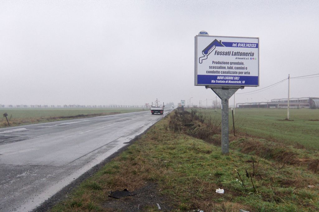 Impianto CARTELLONISTICA a Pozzolo Formigaro