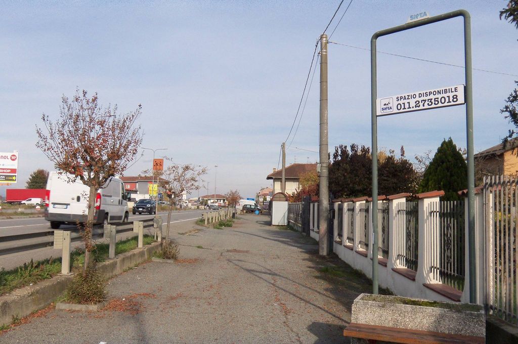 Impianto FRECCE / PREINSEGNE a Carisio, in zona L'Angolo