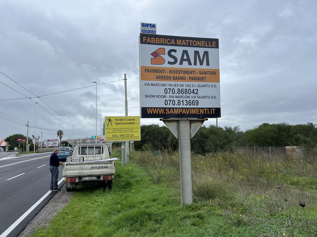 Impianto CARTELLONISTICA a Cagliari, in zona Todde