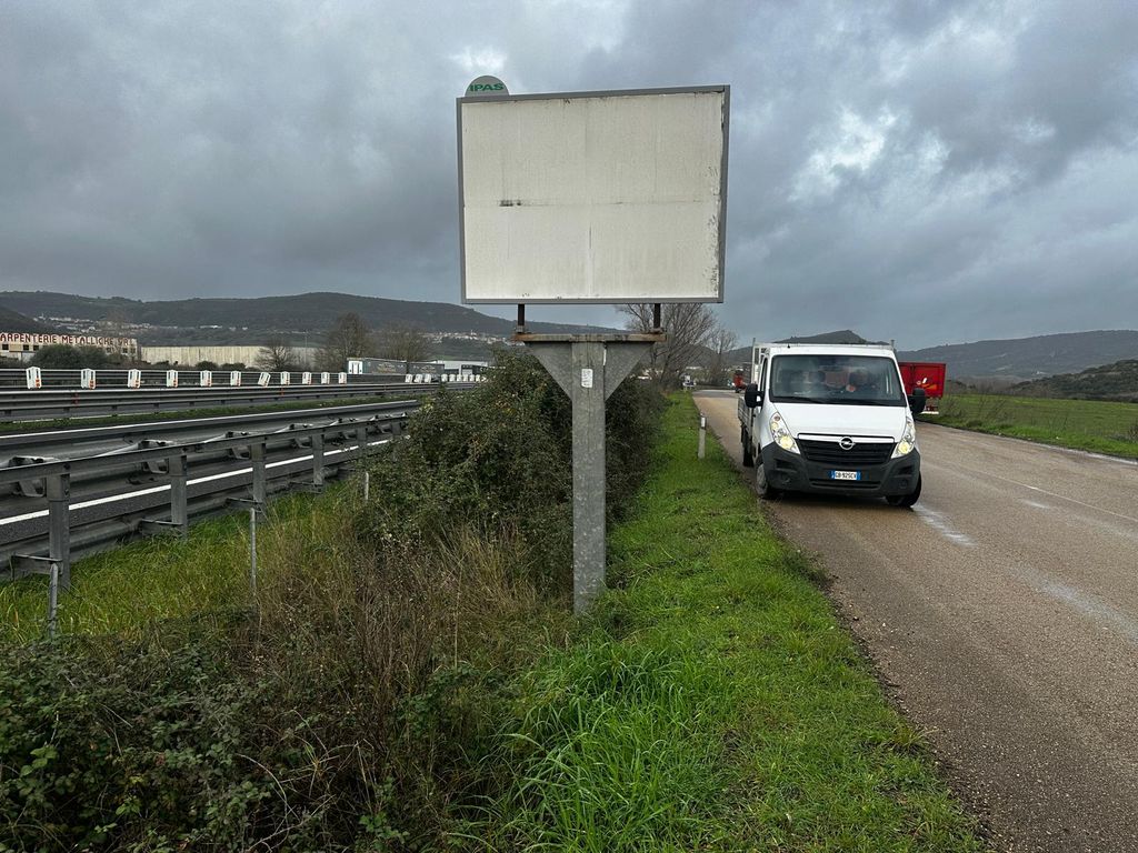 Impianto CARTELLONISTICA a Sassari