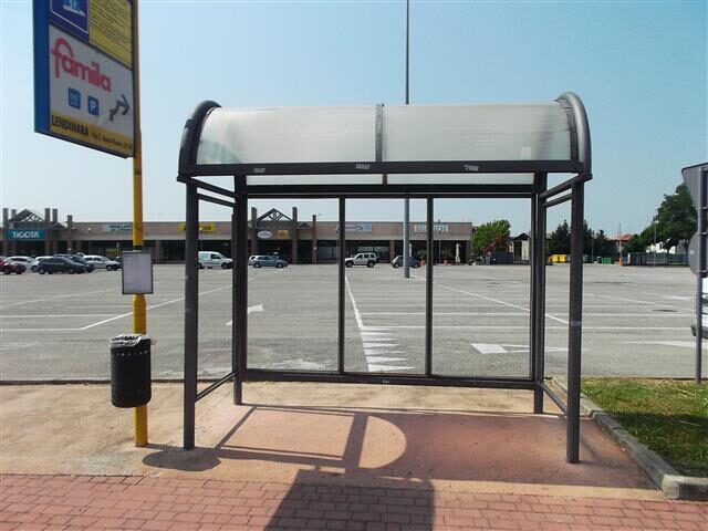 Impianto PENSILINA a Lendinara, in zona ALDI